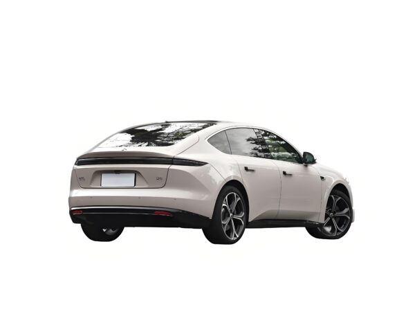 NIO ET5 - Image 6