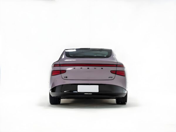 Xpeng P7 - Image 7